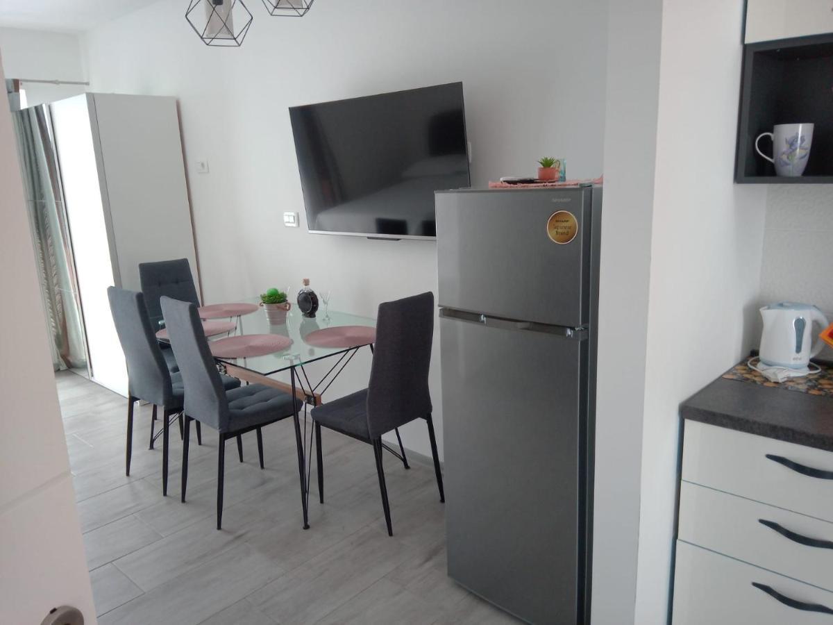Apartmani Doris Gradac  Exteriér fotografie